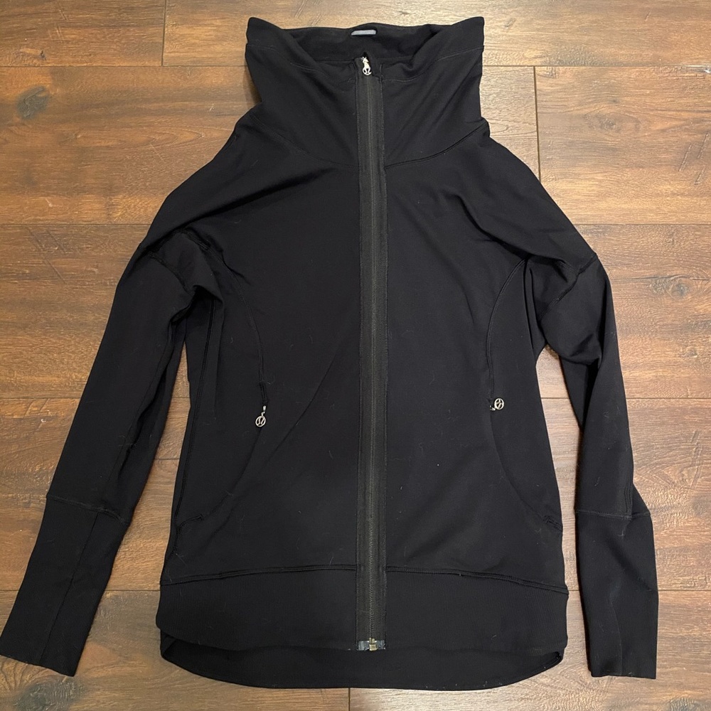 Lululemon jacket